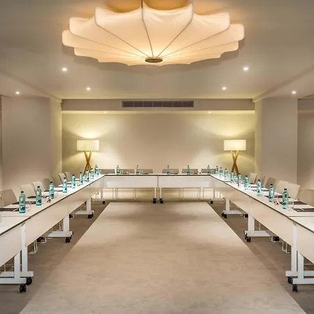 Hotel Barcelo Nervion 4*