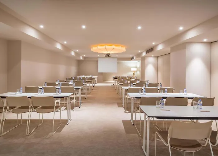 Barcelo Nervion Hotel 4*