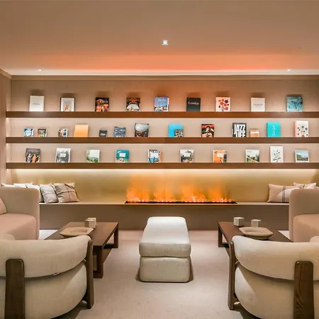 巴塞罗毕尔巴鄂奈维翁酒店 4*