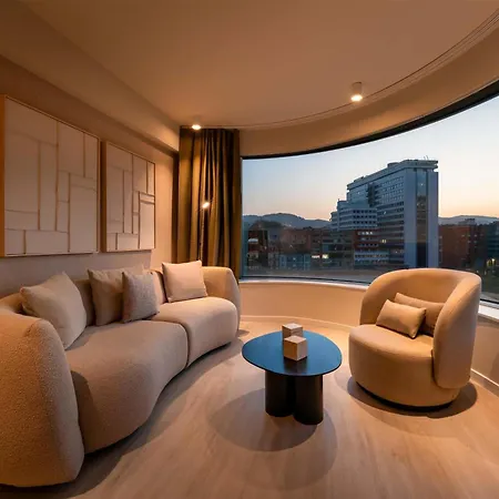 巴塞罗毕尔巴鄂奈维翁酒店 酒店 4*