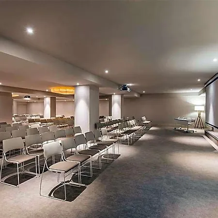 Hotel Barcelo Nervion 4*