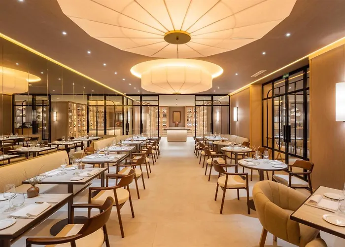 Barcelo Nervion Отель Бильбао